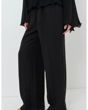 Pantaloni evazati din amestec de lyocell cu buzunare laterale, Negru