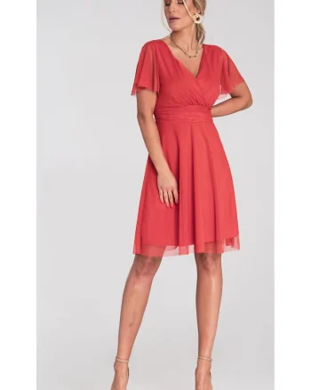 Rochie  portocalie, tul, decolteu plic, maneci scurte, evazata, mulata in talie,