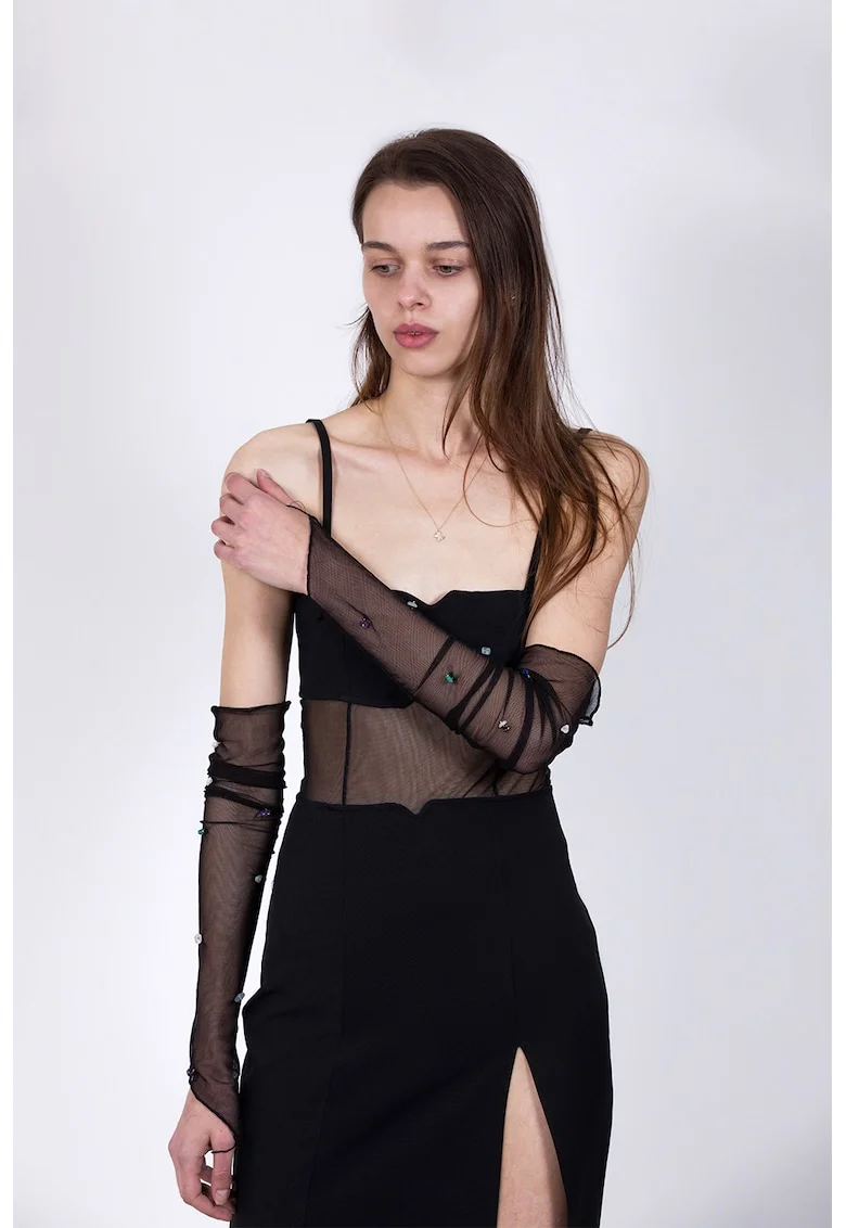 Manusi din tul decorate, Negru