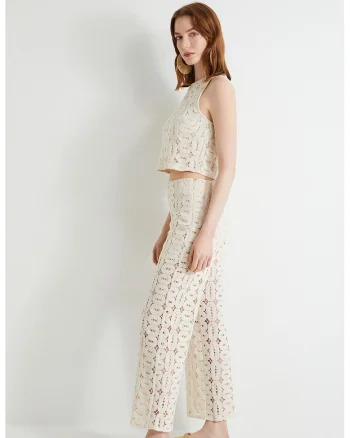 Pantaloni cu talie inalta si perforatii, Bej/Transparent