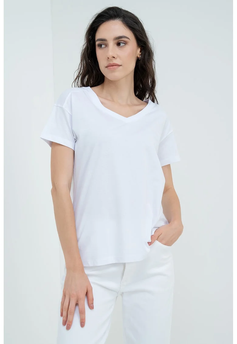 Tricou lejer cu decolteu in V si maneci cazute, Alb
