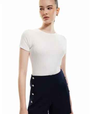 Tricou cu decolteu la baza gatului si aspect striat, Alb murdar