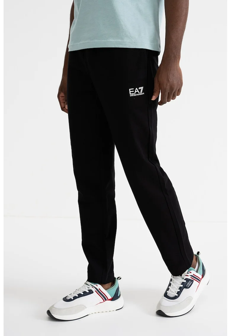 Pantaloni de trening cu talie elastica