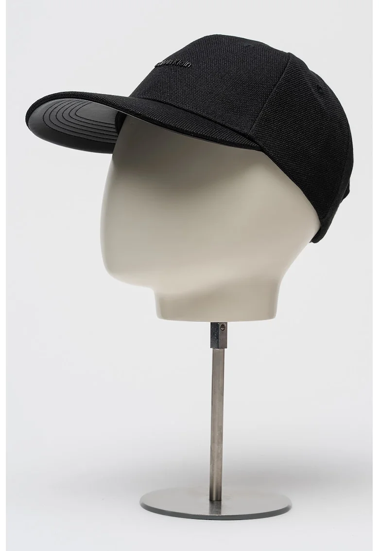 Sapca cu logo, Negru