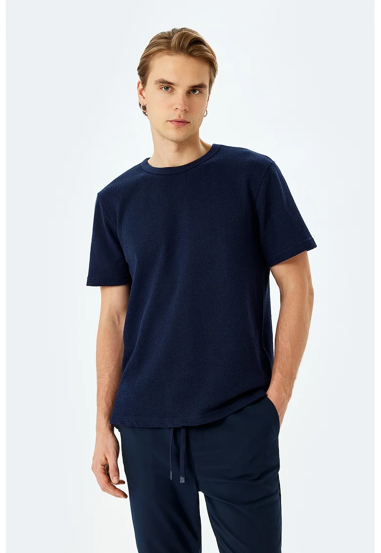 Tricou uni, Bleumarin
