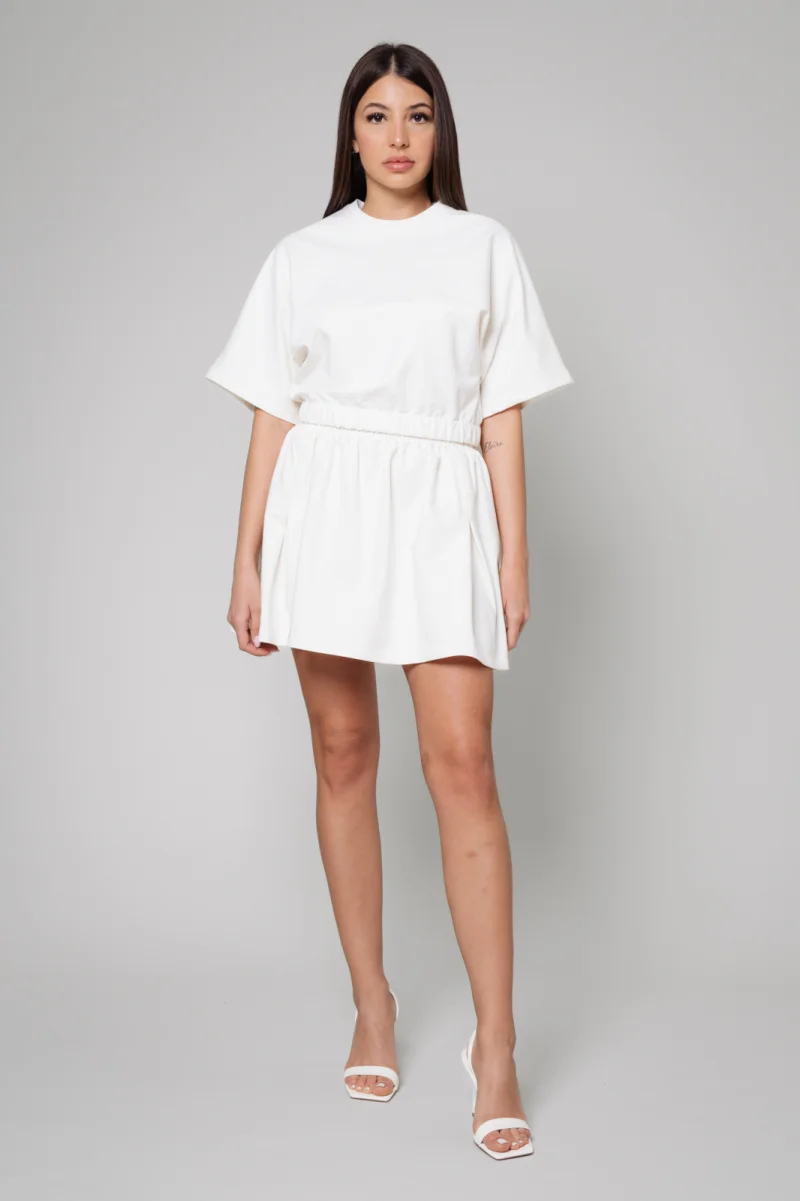 Set Amara Tricou Oversized si fusta scurta Off White