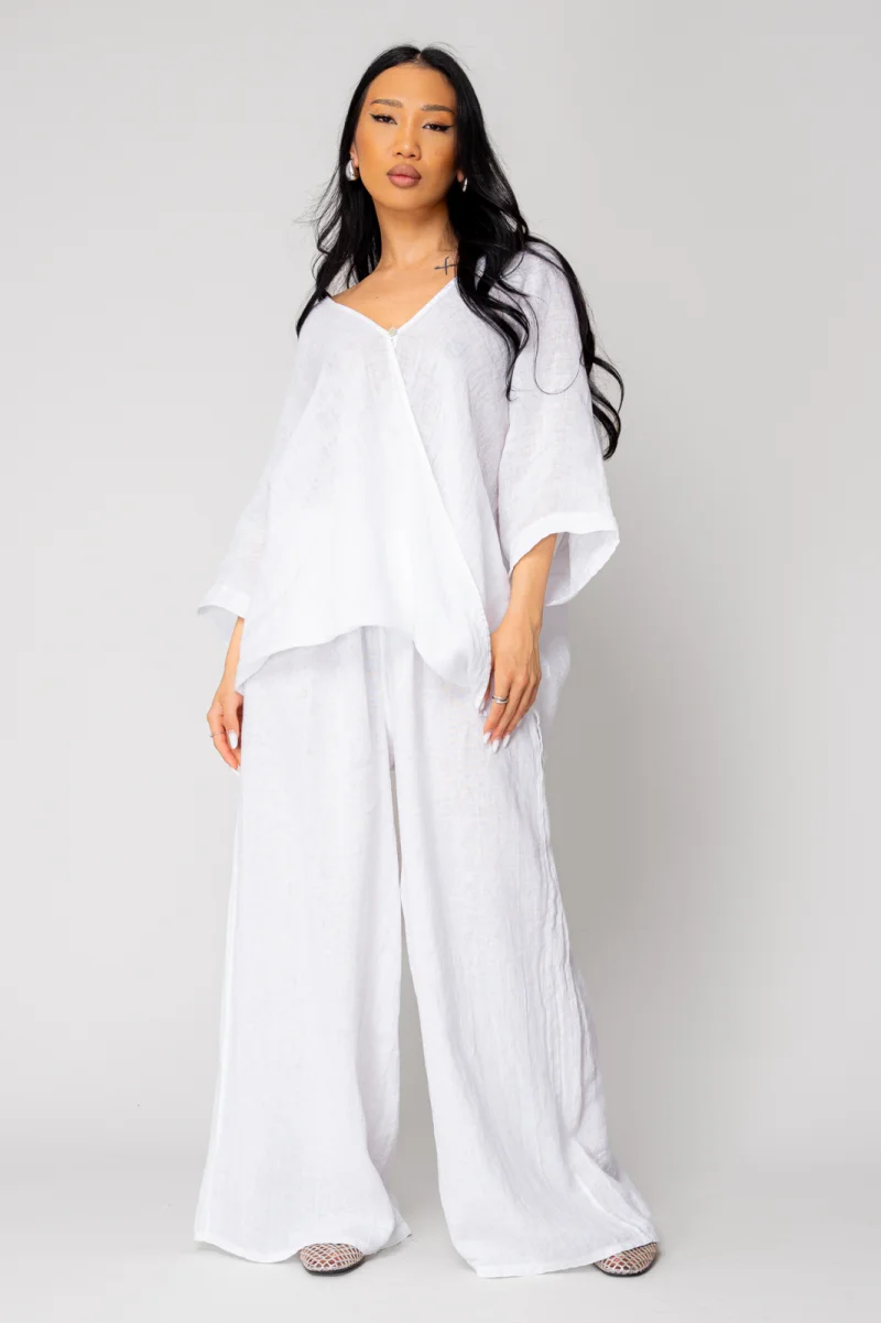 Set Olivia Bluza asimetrica si Pantalon lung din 100% in White