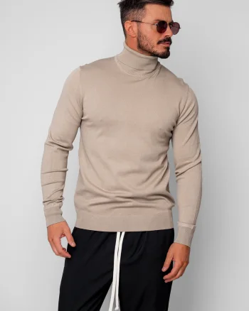 Pulover cu guler inalt Beige