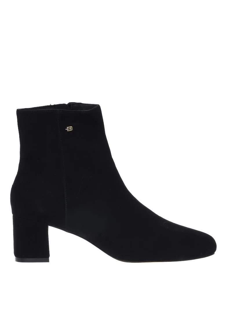 Botine din piele intoarsa, Negru