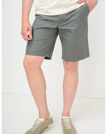 Bermude chino din bumbac Karl, Verde pal