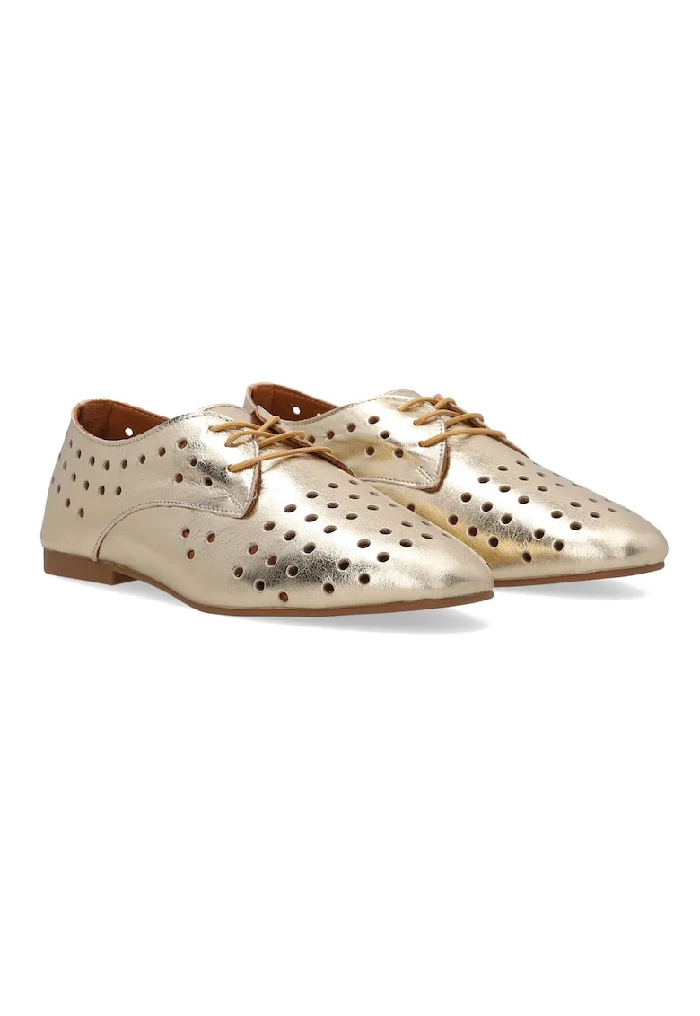 Pantofi din piele cu model ajurat si aspect metalizat,