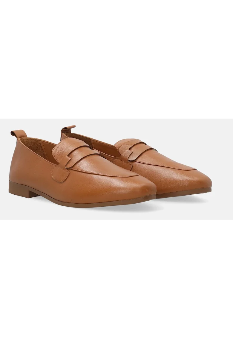 Pantofi loafers uni din piele