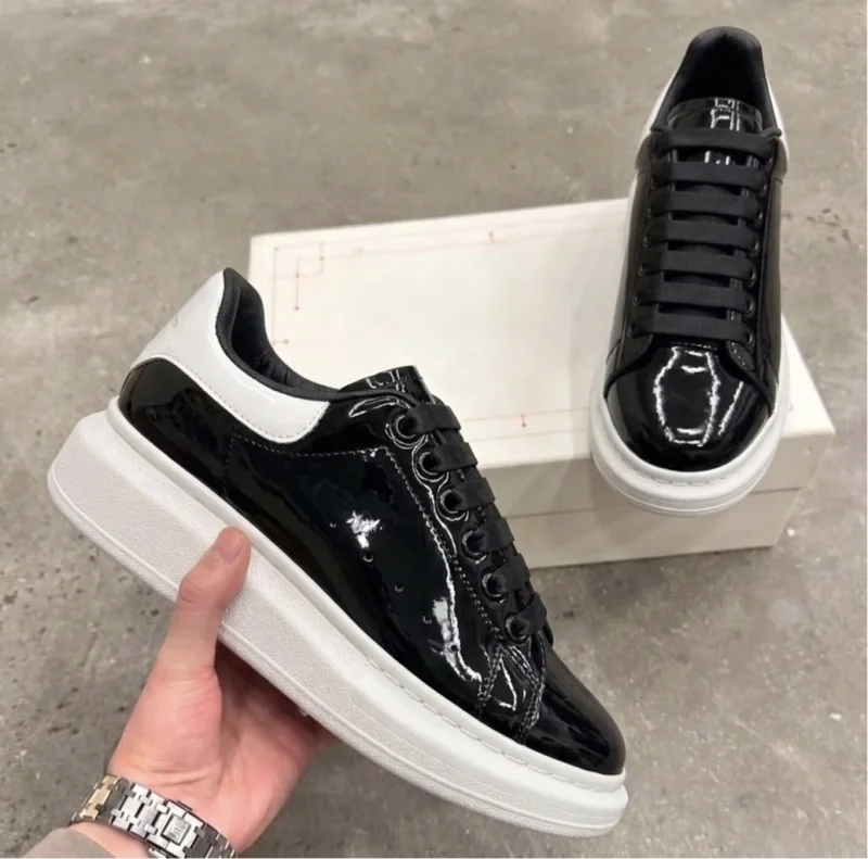 Adidasi barbati  casual negri luciosi AAA