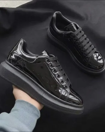 Adidasi barbati casual  negri luciosi   vip AAA