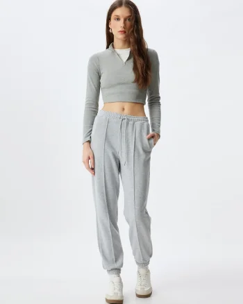 Pantaloni de trening din amestec de bumbac cu snur de ajustare