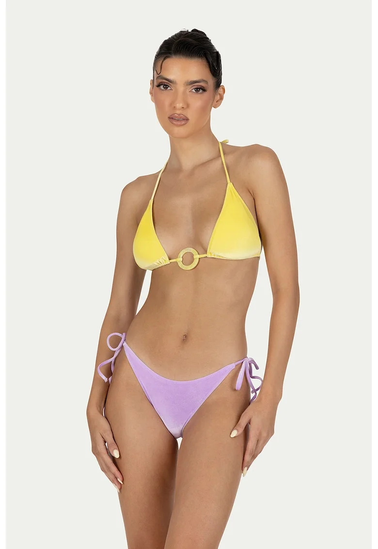 Costum de baie cu doua piese, doua nuante si cupe triunghiulare, Galben pal/Lila