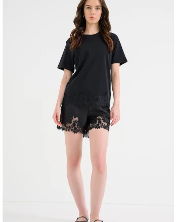 Tricou din bumbac organic cu garnitura din dantela la terminatie, Negru