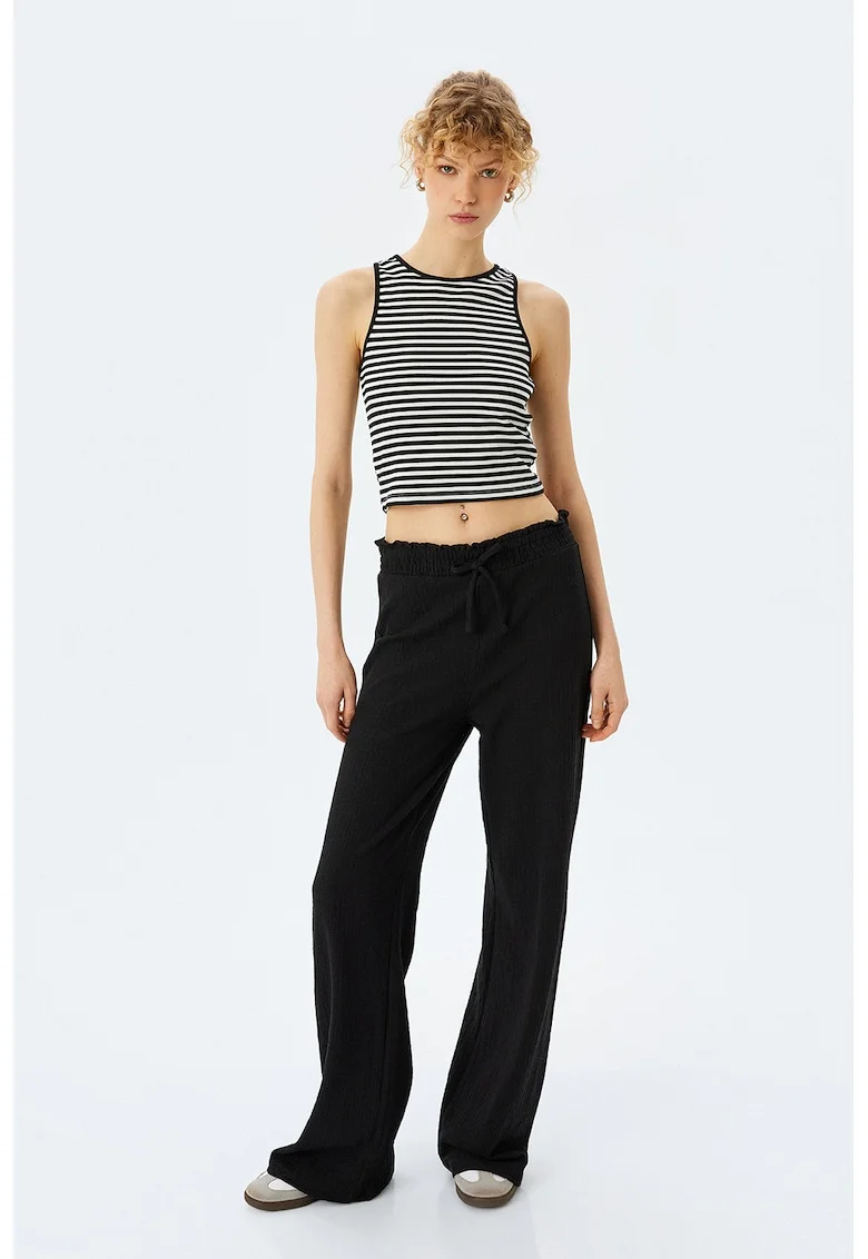 Pantaloni cu croiala ampla si talie ajustabila, Negru