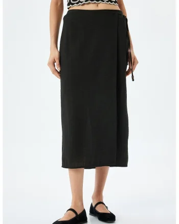 Fusta midi petrecuta, Negru