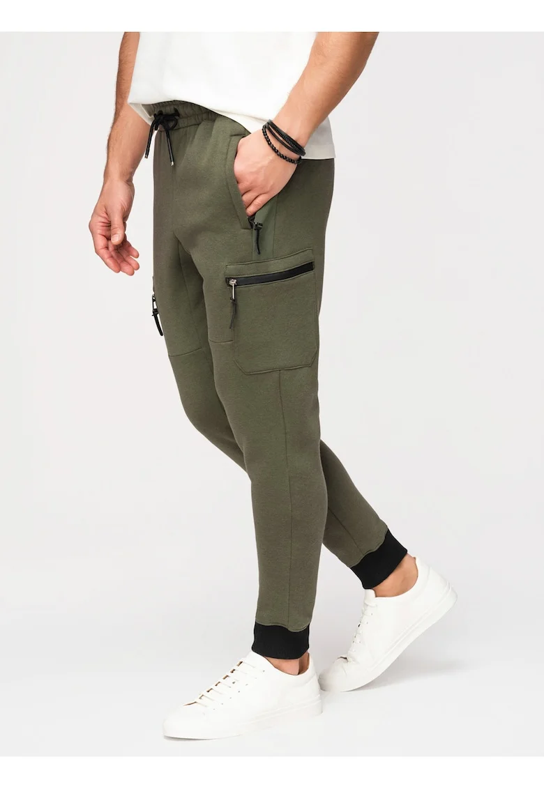 Pantaloni jogger cu buzunare cargo si material elastic, Verde