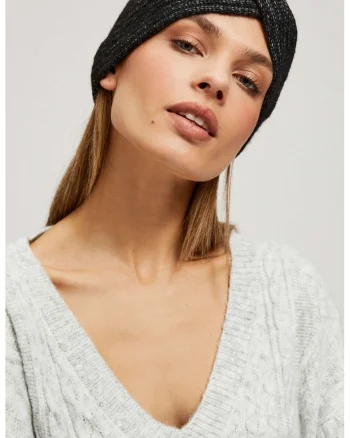Caciula, negru, acril, striat texturat