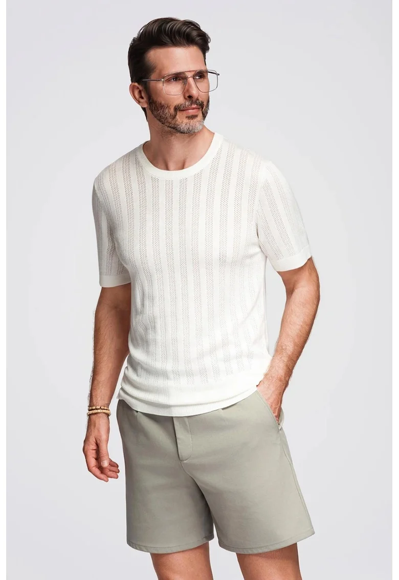 Tricou cu decolteu rotund si aspect perforat, Alb fildes