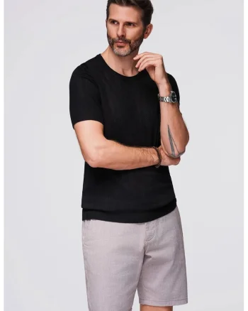 Tricou cu decolteu rotund si aspect perforat, Negru