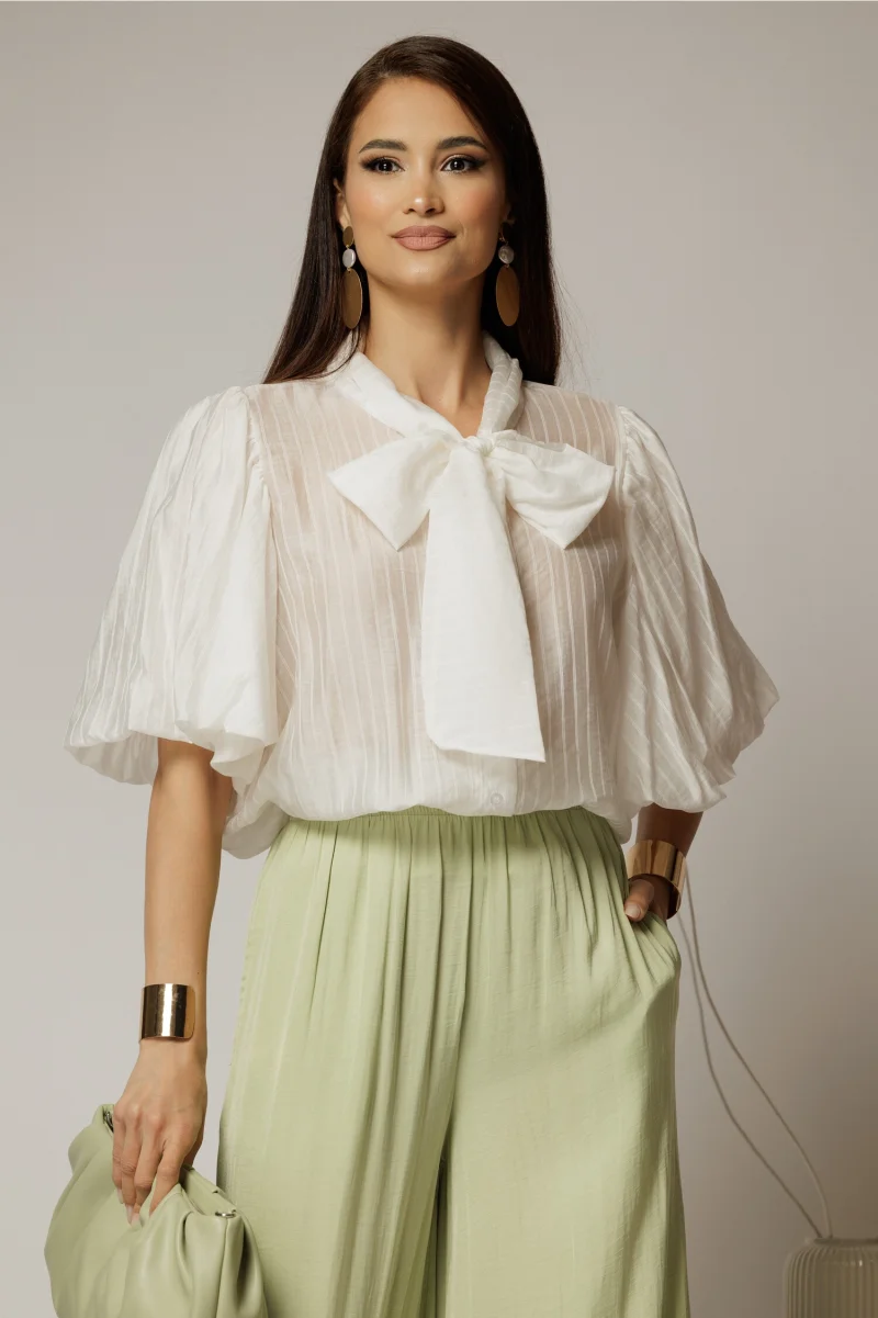 Bluza alba cu dungi din tencel cu maneci bufante si guler funda