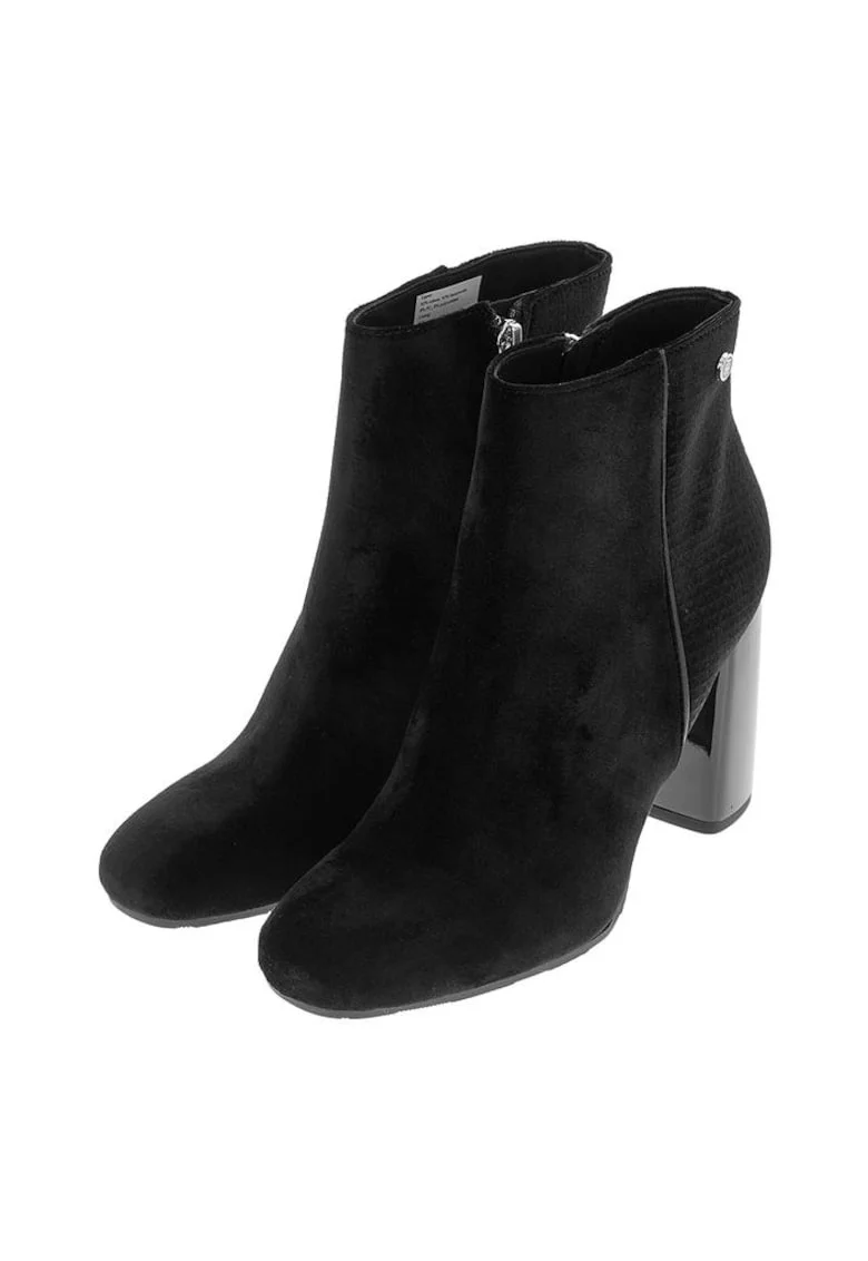Botine cu toc masiv,