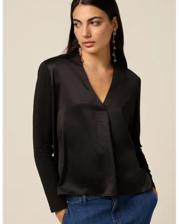 Bluza cu decolteu in V, Negru