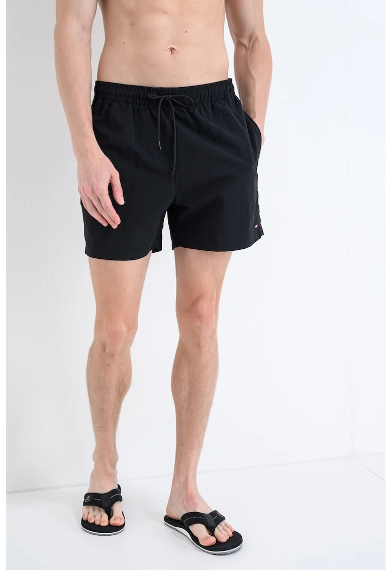 Pantaloni scurti de baie cu snururi si model uni, Negru