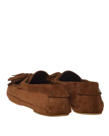 Pantofi loafer din piele intoarsa cu canafi, Maro