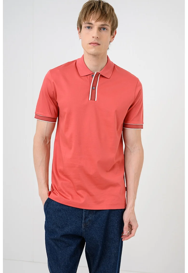 Tricou polo cu detalii contrastante Parlay, Caramiziu