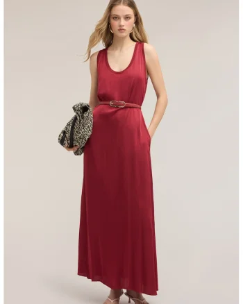 Rochie lunga cu buzunare laterale, Rosu inchis