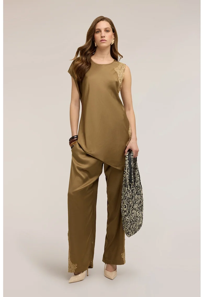 Bluza asimetrica din satin cu maneci lungi, Maro camel
