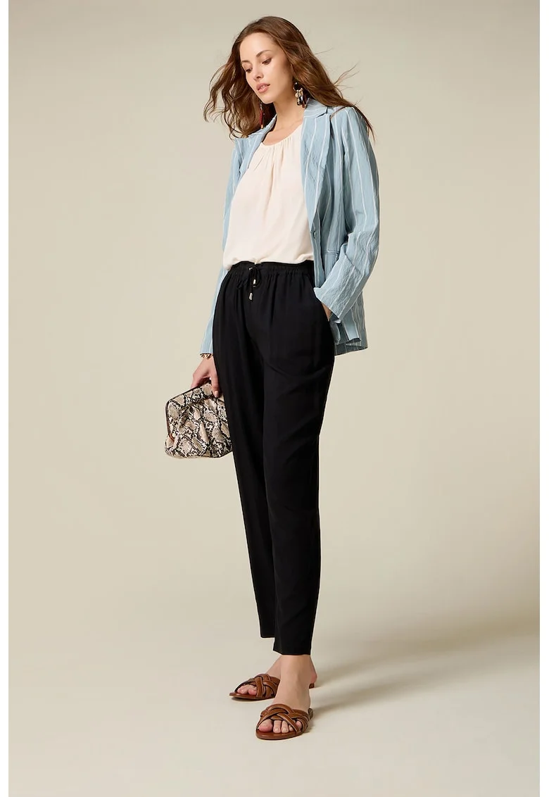 Pantaloni cu snur de ajustare si buzunare laterale, Negru