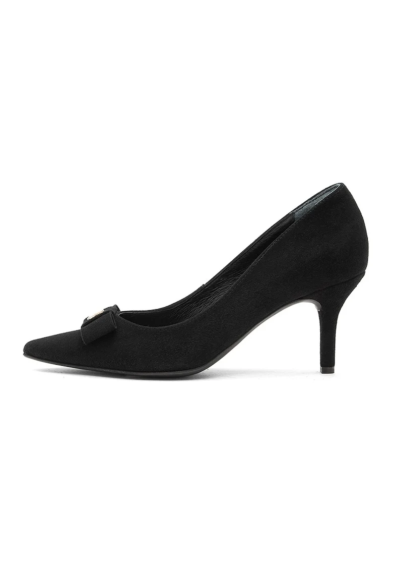 Pantofi din piele intoarsa cu varf ascutit si logo metalic, Negru