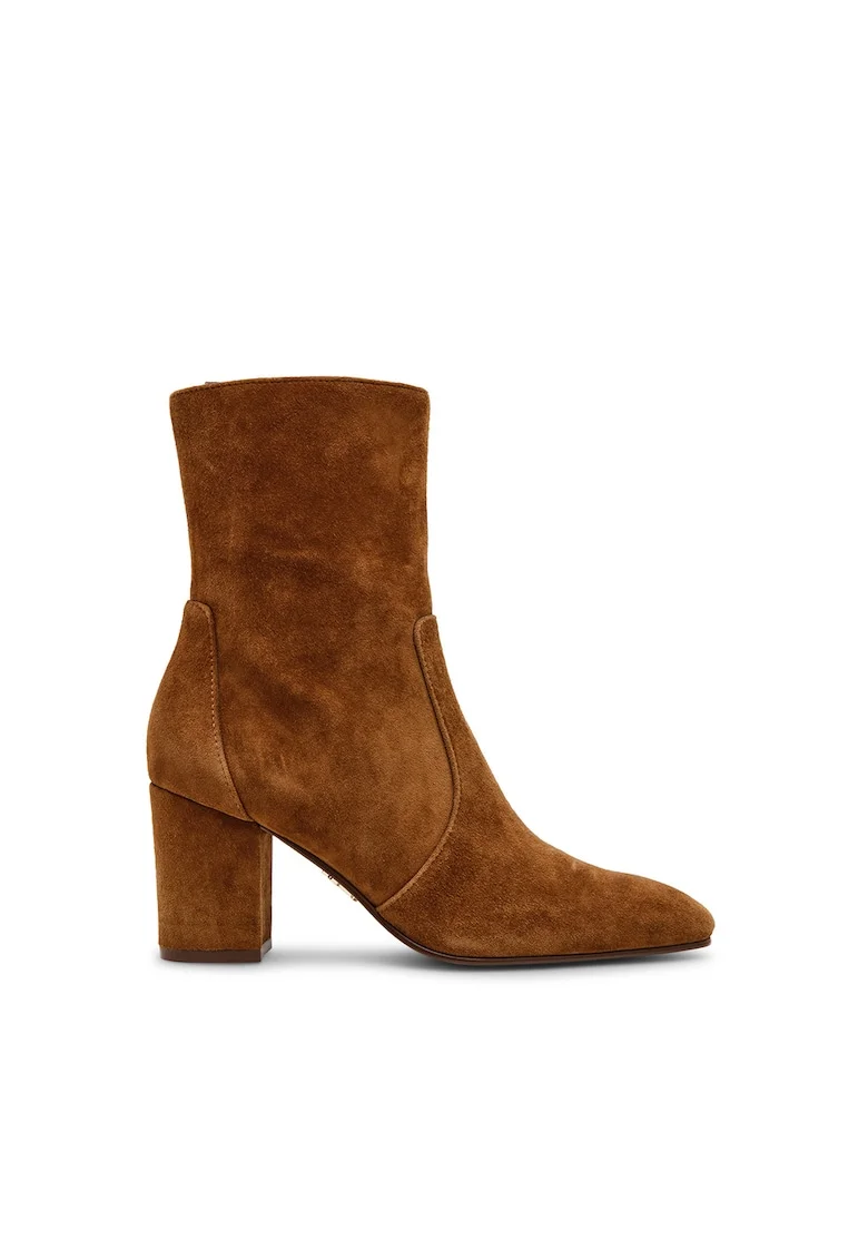 Botine de piele, Maro scortisoara