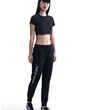 Pantaloni de trening cu imprimeu text si talie medie, Alb/Bleumarin
