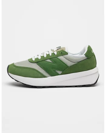 Pantofi sport 370 cu garnituri de piele intoarsa si insertii de plasa, Verde feriga