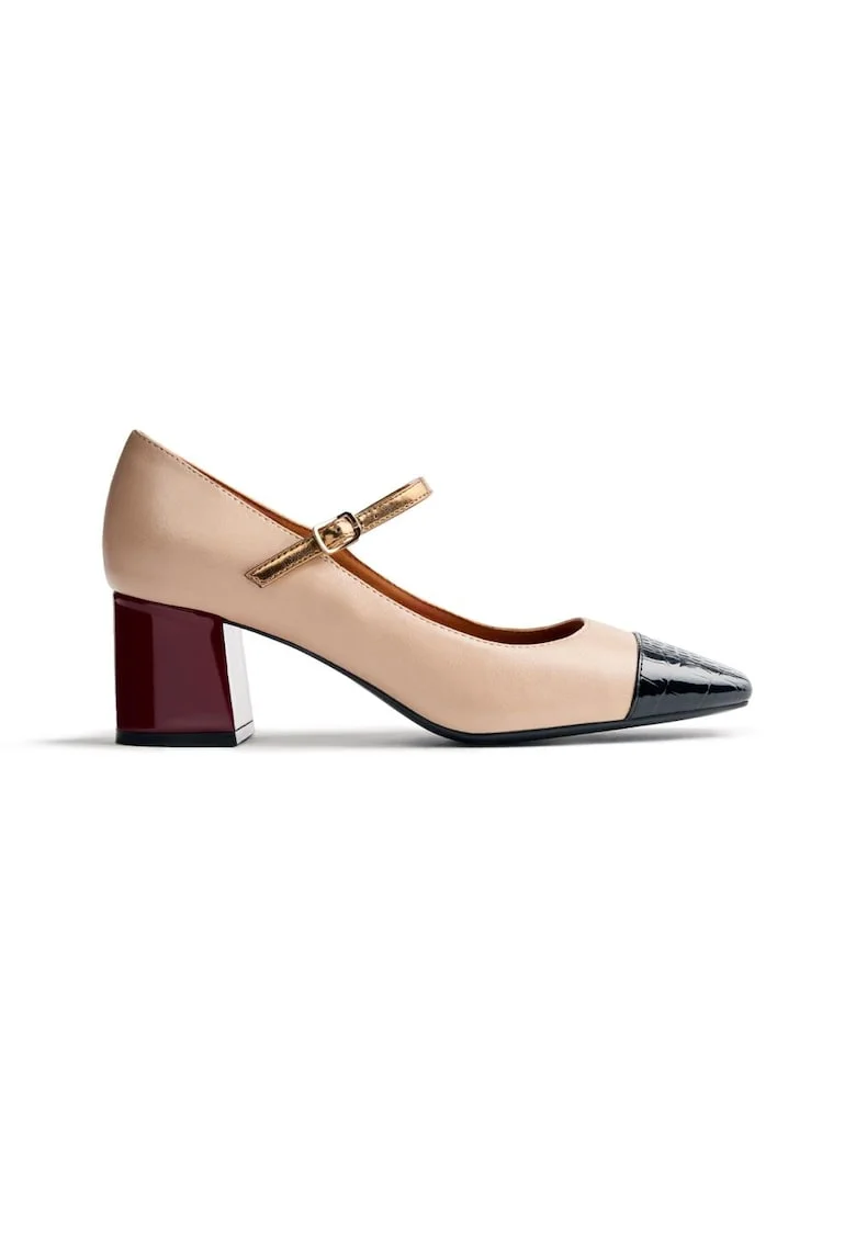 Pantofi Mary Jane de piele ecologica cu aplicatie cap-toe, Bej