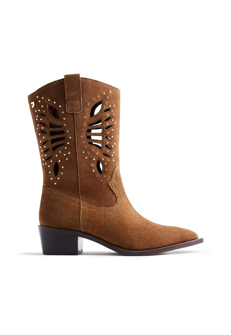 Botine de piele intoarsa cu perforatii, Maro