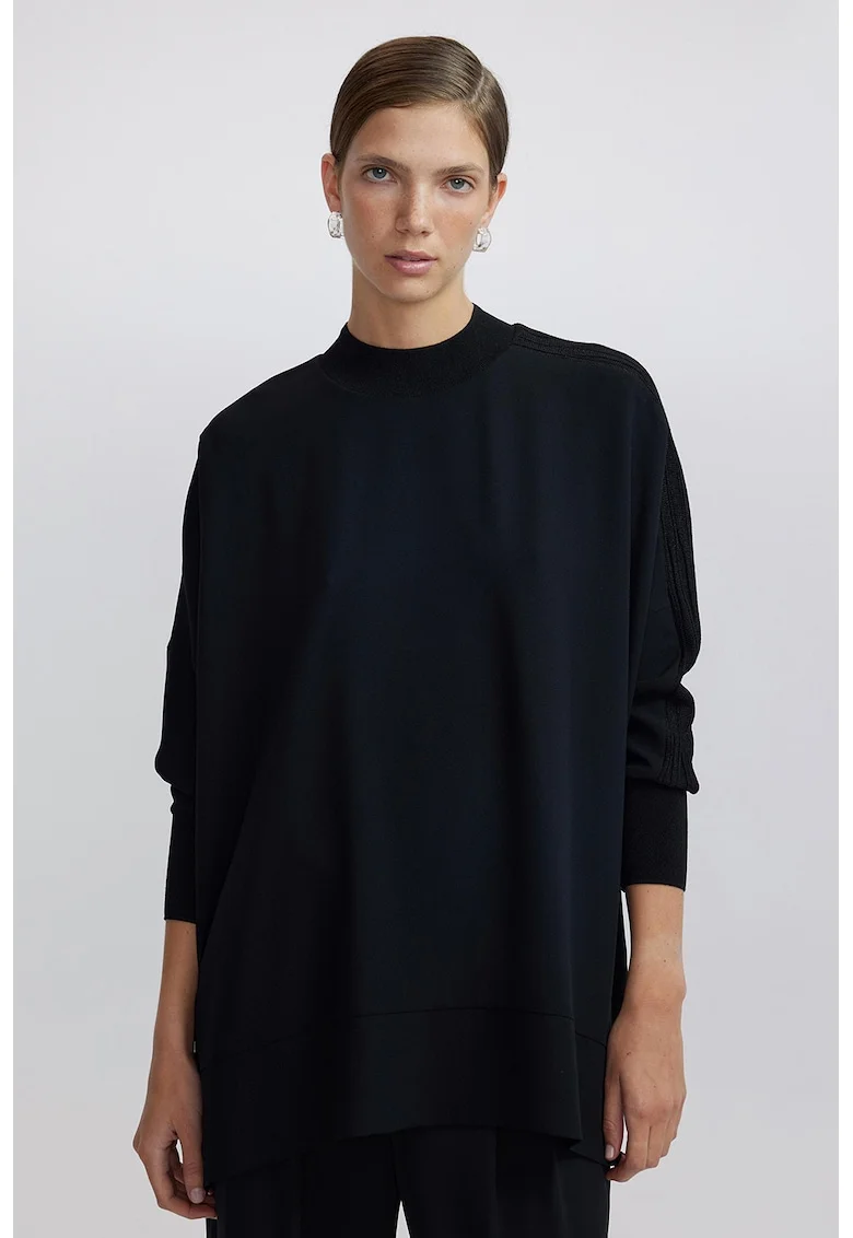 Bluza lejera, Negru