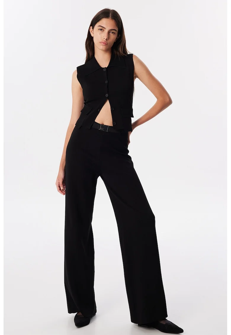 Pantaloni drepti cu talie medie, Negru