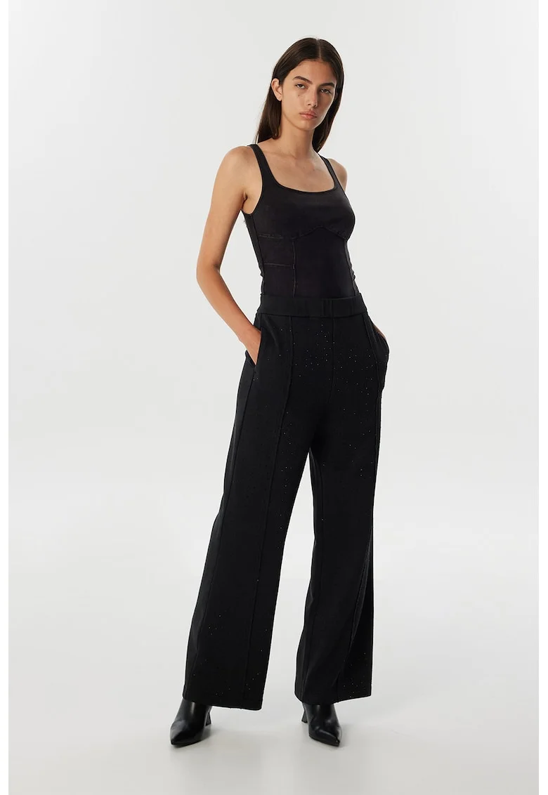 Pantaloni cu croiala ampla si aplicatii de strasuri, Negru