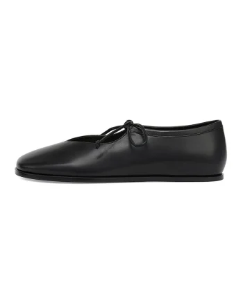 Pantofi de piele cu funde, Negru