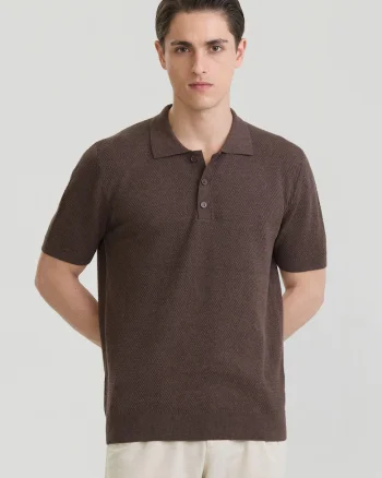 Tricou polo tricotat, Maro cafeniu