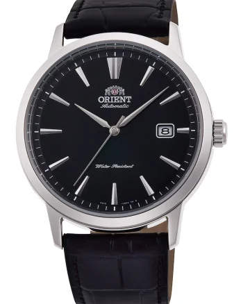 Ceas automatic cu o curea de piele, Negru