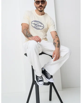 Tricou cu imprimeu frontal si decolteu la baza gatului York, Crem/Bleumarin