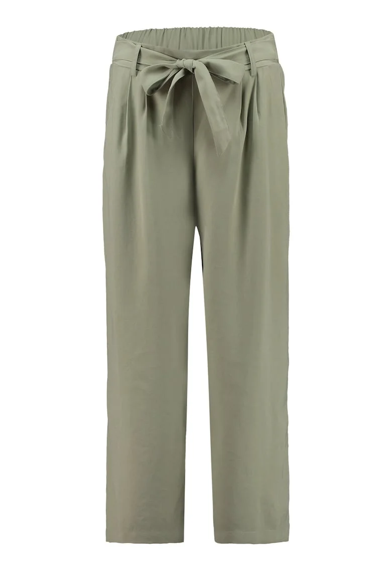 Pantaloni uni cu pliseuri si funda in talie Cina